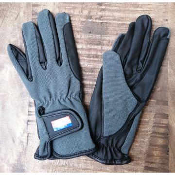 wedstrijdhandschoenen